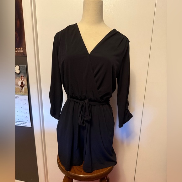 Romper - Picture 1 of 2